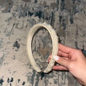 Elegant Cream Pearl Headband